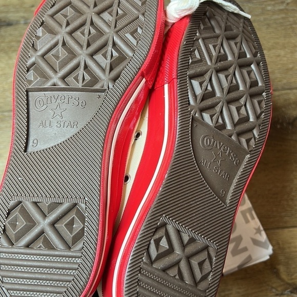 NIB Converse x Commes des Garçons Chuck Taylor Sneakers Size 9 - Picture 6 of 9